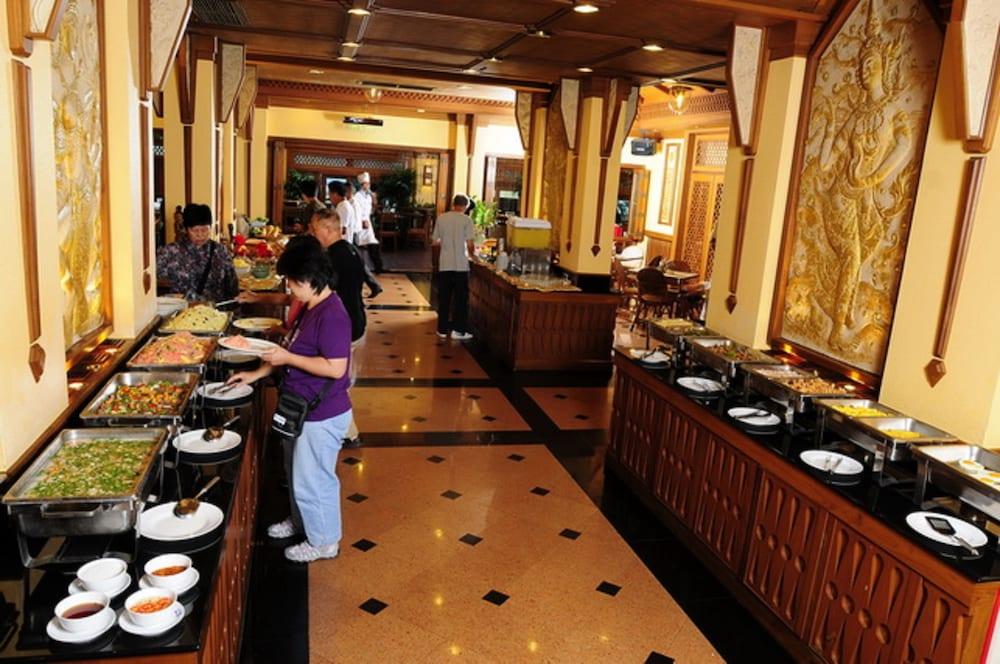 Golden Beach Hotel Pattaya Exterior foto
